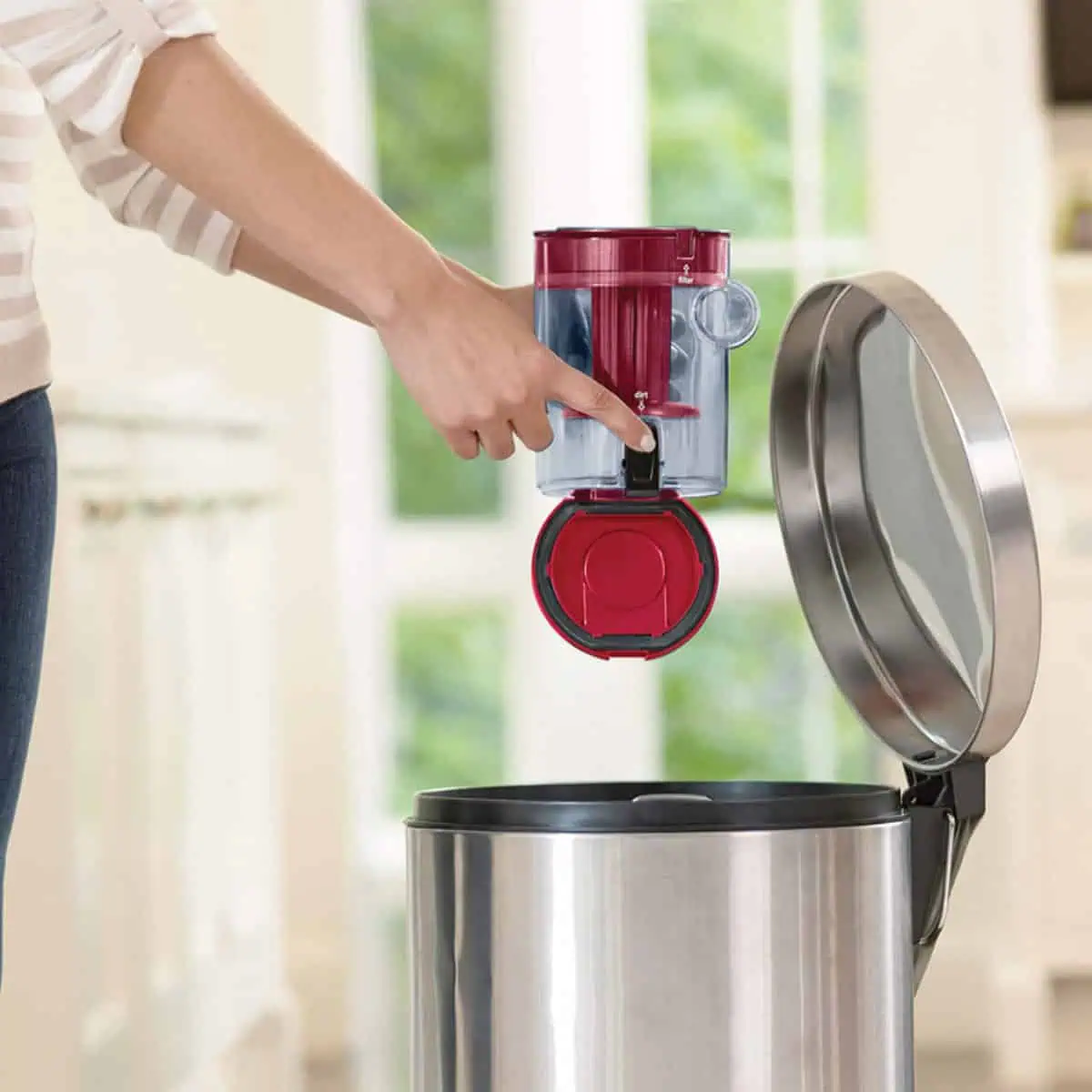 جاروبرقی و تی کش بیسل مدل Bissell 1132z