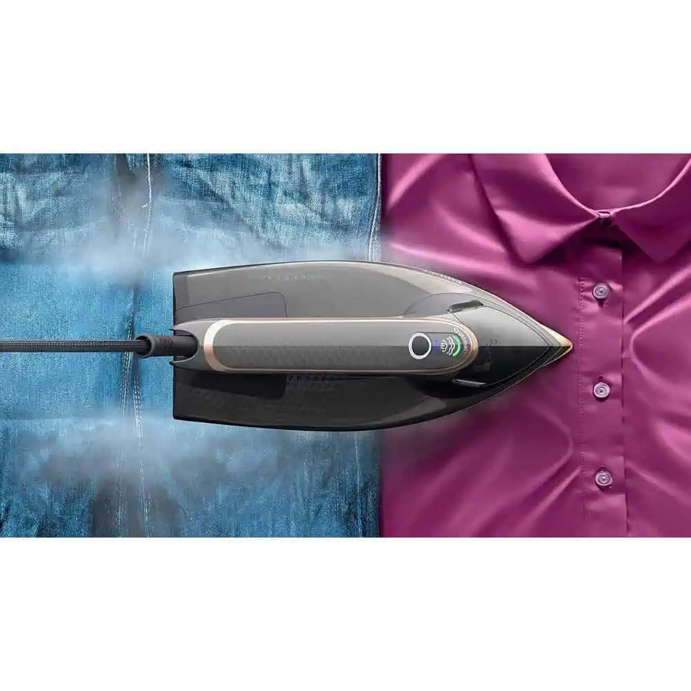 اتوکشی لباس جین و پیراهن با بخاردهی یکنواخت اتو فیلیپس DST8041 از نمای بالا